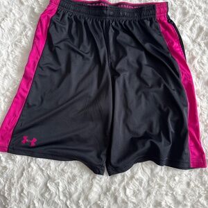 Under Armour shorts large